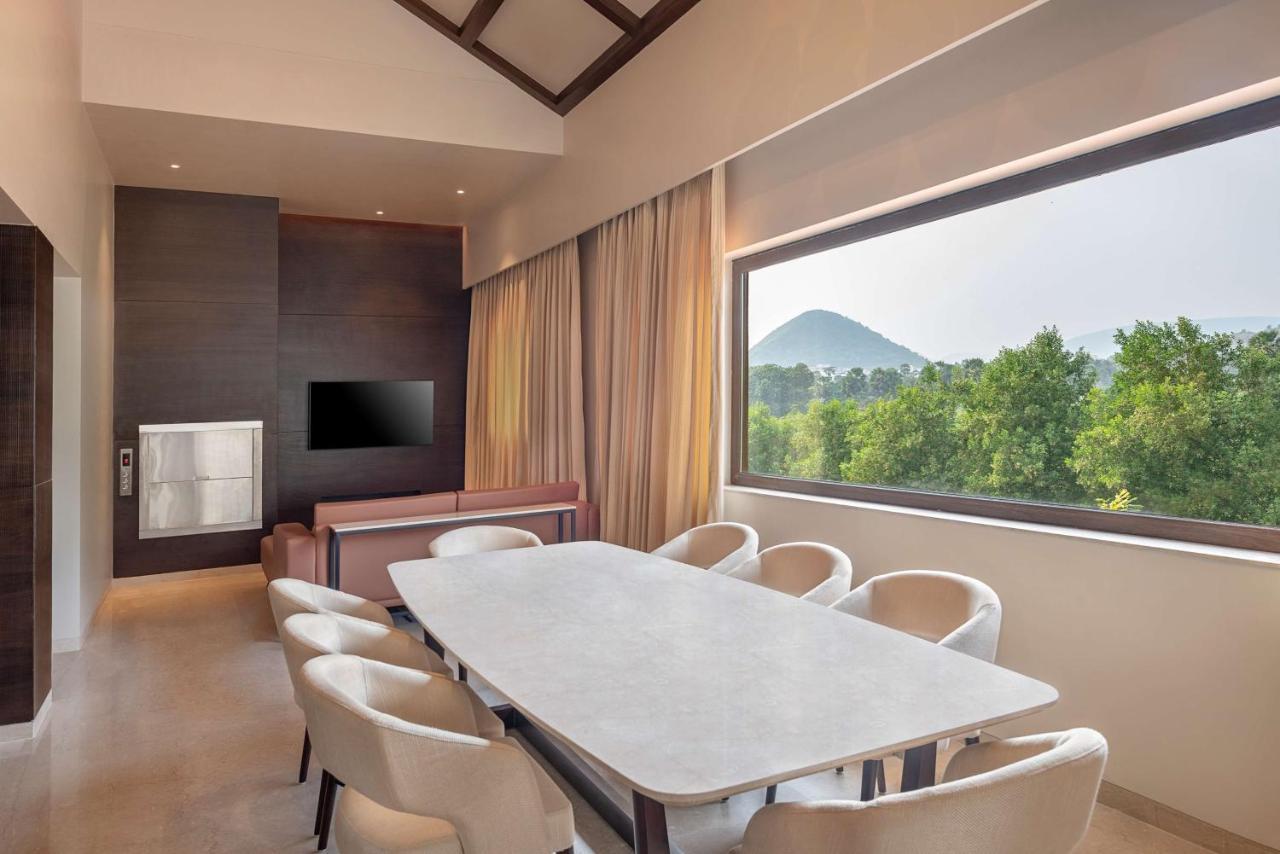 Radisson Blu Resort Visakhapatnam Dış mekan fotoğraf